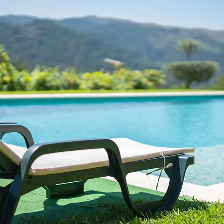 Casa De Barreiros Al Alojamento de Acomodação e Pequeno-almoço 3*